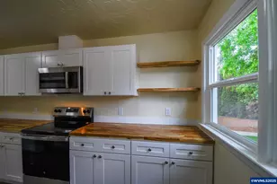 3880 Welty Ave SE, Salem, OR 97302 - Photo 8