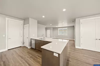 2522 NW Redwood Cir, Redmond, OR 97756 - Photo 18