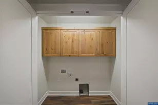 2633 NW Redwood Cir, Redmond, OR 97756 - Photo 30