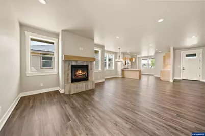 2528 NW Redwood Cir, Redmond, OR 97756 - Photo 10