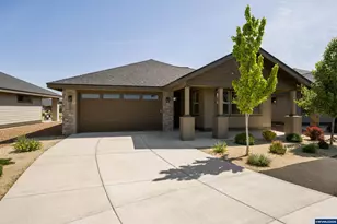 2628 NW Redwood Cir, Redmond, OR 97756 - Photo 2