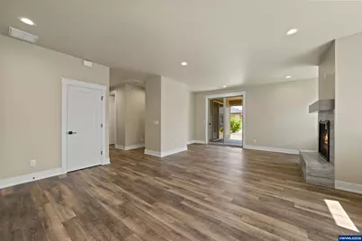 2628 NW Redwood Cir, Redmond, OR 97756 - Photo 14