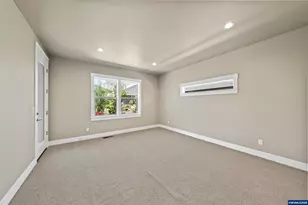 2771 NW 23rd Lp, Redmond, OR 97756 - Photo 24