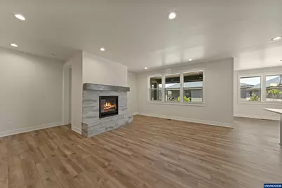 2695 NW 23rd Lp, Redmond, OR 97756 - Photo 10