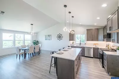 36953 Victory Dr, Lebanon, OR 97355 - Photo 8