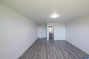 36953 Victory Dr, Lebanon, OR 97355 - Photo 18