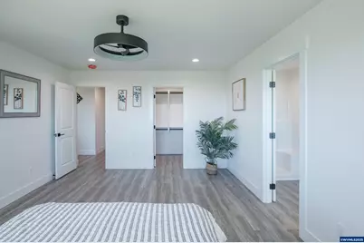 36953 Victory Dr, Lebanon, OR 97355 - Photo 14