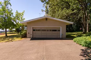 3375 Eagle Crest Rd NW, Salem, OR 97304 - Photo 32