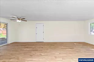 4655 Crown Ct NE, Salem, OR 97301 - Photo 10