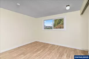 4655 Crown Ct NE, Salem, OR 97301 - Photo 14
