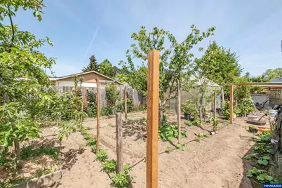 2973 Sherry Ct NE, Salem, OR 97301 - Photo 40