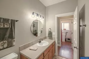 338 NW Foxglove St, Dallas, OR 97338 - Photo 32