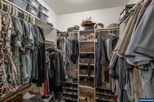 338 NW Foxglove St, Dallas, OR 97338 - Photo 26