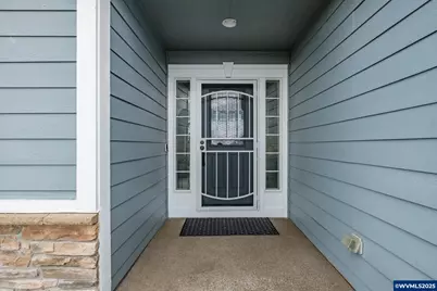 338 NW Foxglove St, Dallas, OR 97338 - Photo 4