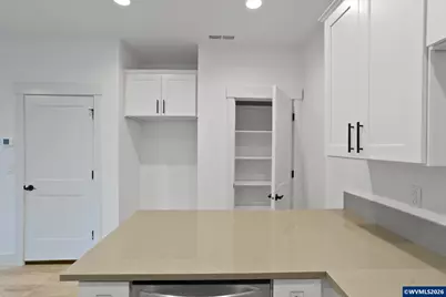 313 NE Clay St, Sublimity, OR 97385 - Photo 40