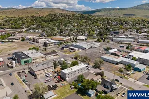 224 S Broad (A - W) St, Klamath Falls, OR 97601 - Photo 12