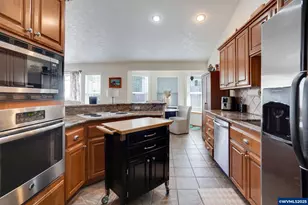 2142 Westfarthing Way NW, Salem, OR 97304 - Photo 12