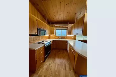 27999 Meridian Heights Lp, Sweet Home, OR 97386 - Photo 6