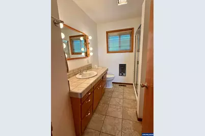 27999 Meridian Heights Lp, Sweet Home, OR 97386 - Photo 12