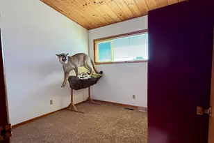 27999 Meridian Heights Lp, Sweet Home, OR 97386 - Photo 16