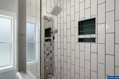 554 S Main St, Jefferson, OR 97352 - Photo 20