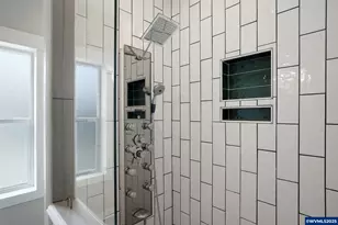 554 S Main St, Jefferson, OR 97352 - Photo 20