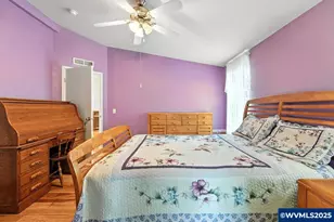 1015 Oak St, Silverton, OR 97381 - Photo 16