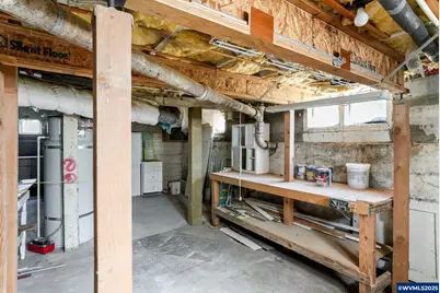 356 W Water St, Stayton, OR 97383 - Photo 42