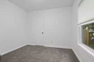 180 Eaton St, Lebanon, OR 97355 - Photo 24