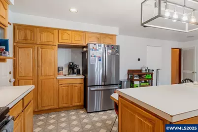 4086 Judy Av NE, Salem, OR 97305 - Photo 10