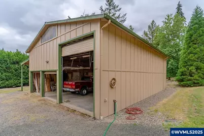 9076 Daleview Rd SE, Salem, OR 97317 - Photo 40