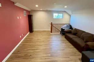 3516 Myrtle St, Woodburn, OR 97071 - Photo 4