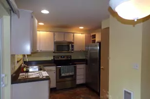 4792 Lancaster Dr NE, Salem, OR 97305 - Photo 8