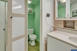 16173 French Prairie (&amp 16163) Rd NE, Woodburn, OR 97071 - Photo 40