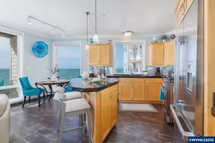 1113 N Hwy 101, Depoe Bay, OR 97341 - Photo 6