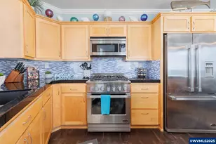 1113 N Hwy 101, Depoe Bay, OR 97341 - Photo 10