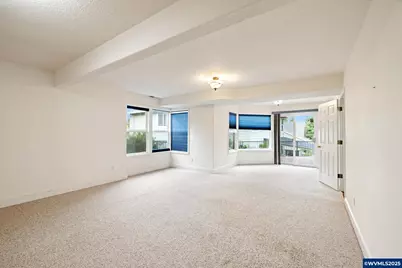 80 Sweden Cir, Silverton, OR 97381 - Photo 14