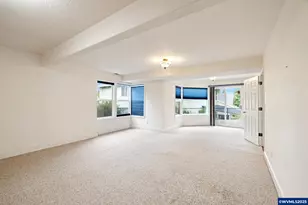 80 Sweden Cir, Silverton, OR 97381 - Photo 14