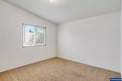 1630 Wallace #18 Rd NW, Salem, OR 97304 - Photo 20