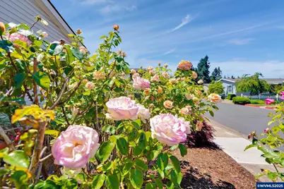 1630 Wallace #18 Rd NW, Salem, OR 97304 - Photo 34