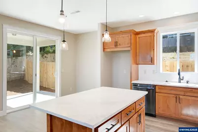 160 Salem Heights Av S, Salem, OR 97302 - Photo 18