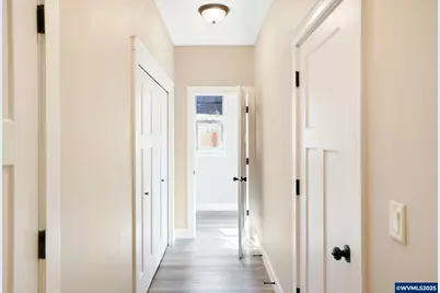 160 Salem Heights Av S, Salem, OR 97302 - Photo 20