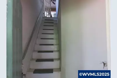 308 19th St SE, Salem, OR 97301 - Photo 16