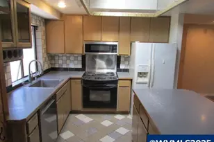 10285 S Rosewood Way, Molalla, OR 97038 - Photo 6