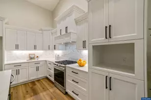 6699 Naomi Danielle St SE, Salem, OR 97306 - Photo 34