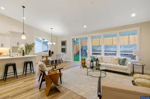 6699 Naomi Danielle St SE, Salem, OR 97306 - Photo 24