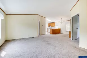 1401 W Ellendale Ave, Dallas, OR 97338 - Photo 8