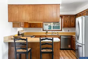 3035 Marion St SE, Albany, OR 97322 - Photo 10