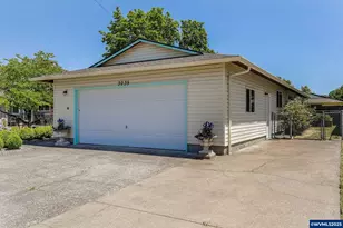 3035 Marion St SE, Albany, OR 97322 - Photo 4