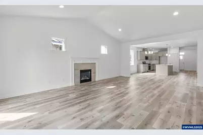 702 Tigerlily St, Silverton, OR 97381 - Photo 16